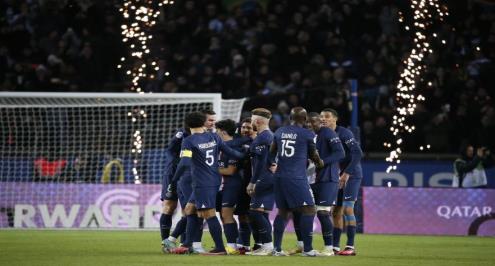 عودة نيمار.. باريس سان جيرمان يهزم جيونبوك بثلاثية وديًا